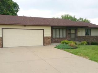 727 Capistrano Ave, Carroll, IA 51401