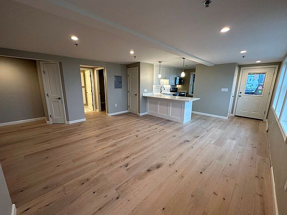 4th image of 22-26 Faun Bar Ave #22A