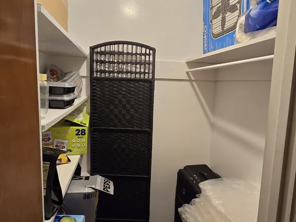 5600 5th Ave #A313, Pittsburgh, PA 15232