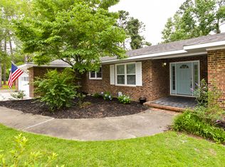 1112 Country Club Dr, Jacksonville, NC 28546