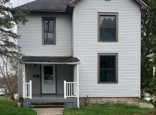 1024 Ohio St, Zanesville, OH 43701