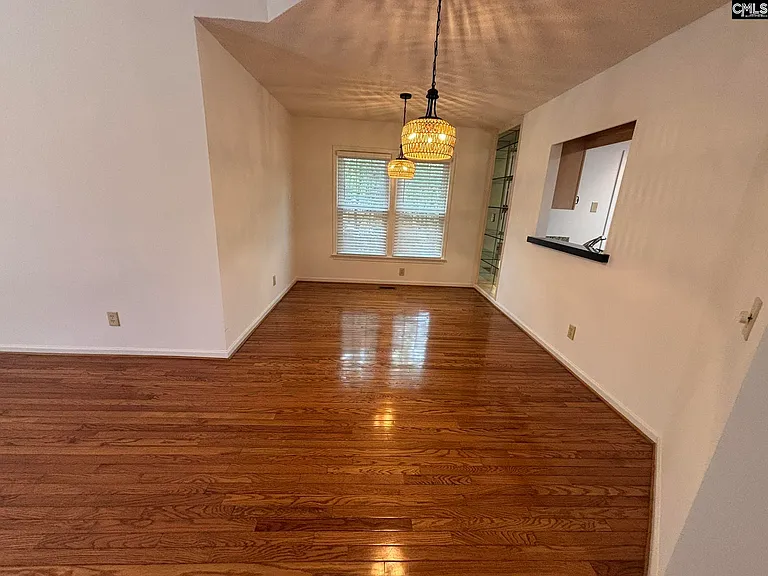 221 Timberlake Dr — Photo 8