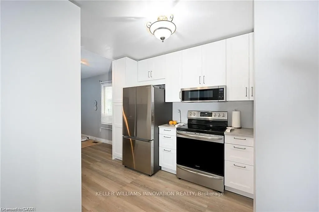 3 bed, $2,500 — Photo 3