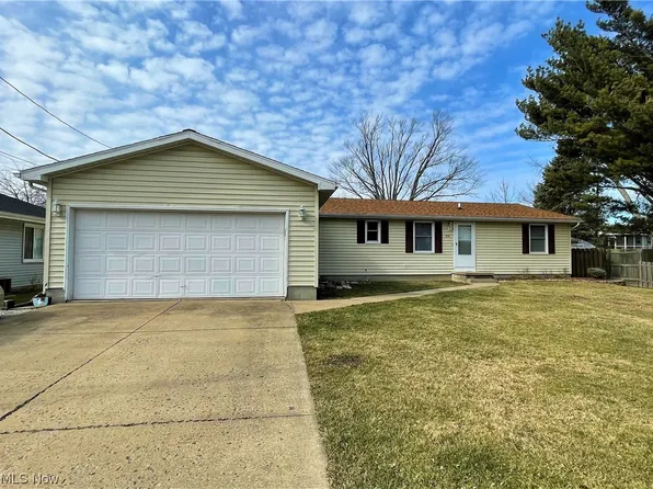 209 Atwood Pl, Huron, OH 44839