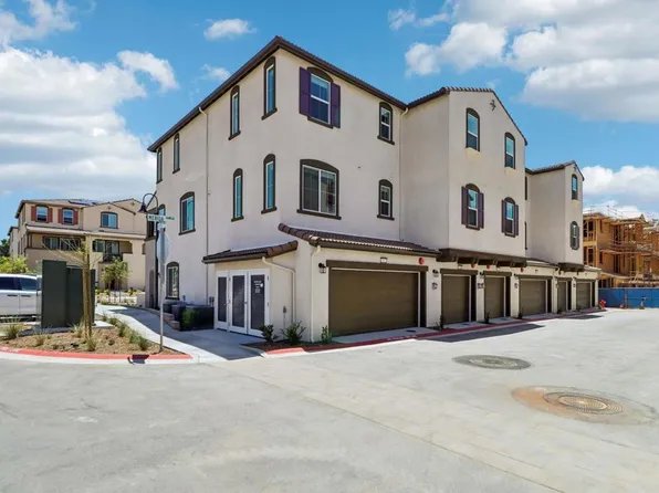 565 Toledo Way Pacifica Drive 161, Oceanside, CA 92057