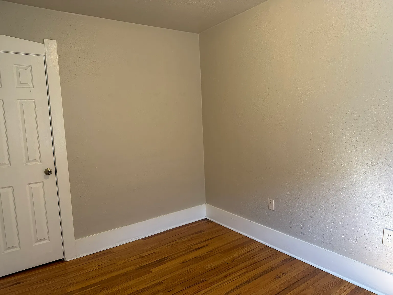 1 bed, 650 sqft, $1,500 — Photo 4