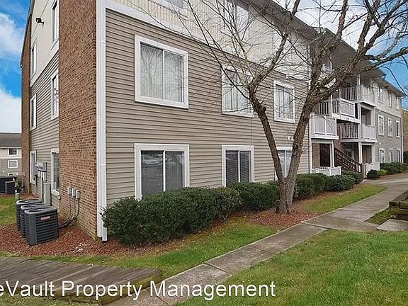 2nd image of 9548 University Terrace Dr