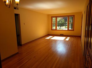 731 Glenview Ave, Wauwatosa, WI 53213