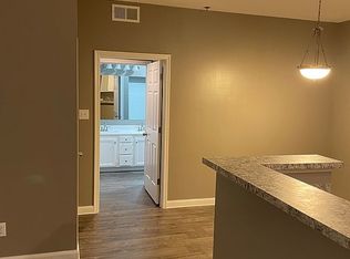 320 Riverbend Dr APT 1D, Charlottesville, VA 22911