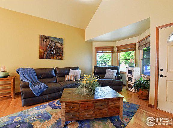 3rd image of 116 49th Avenue Ct