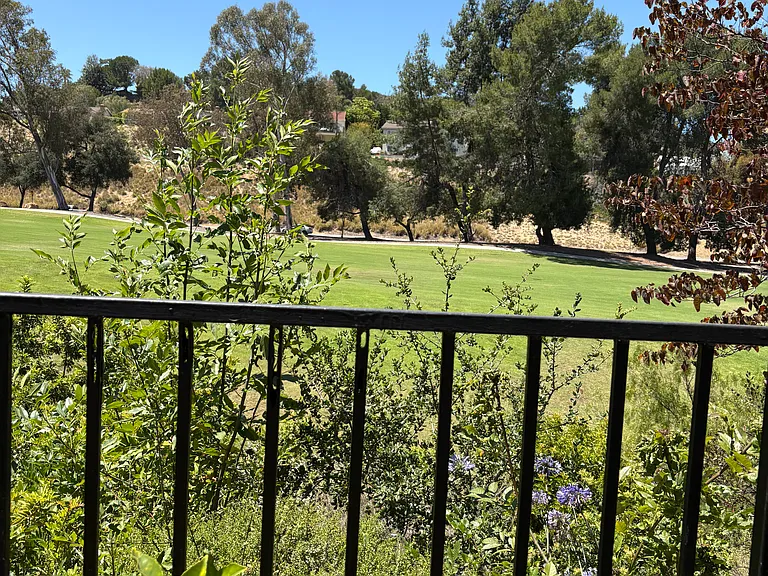 4292 Silverado Dr — Photo 35