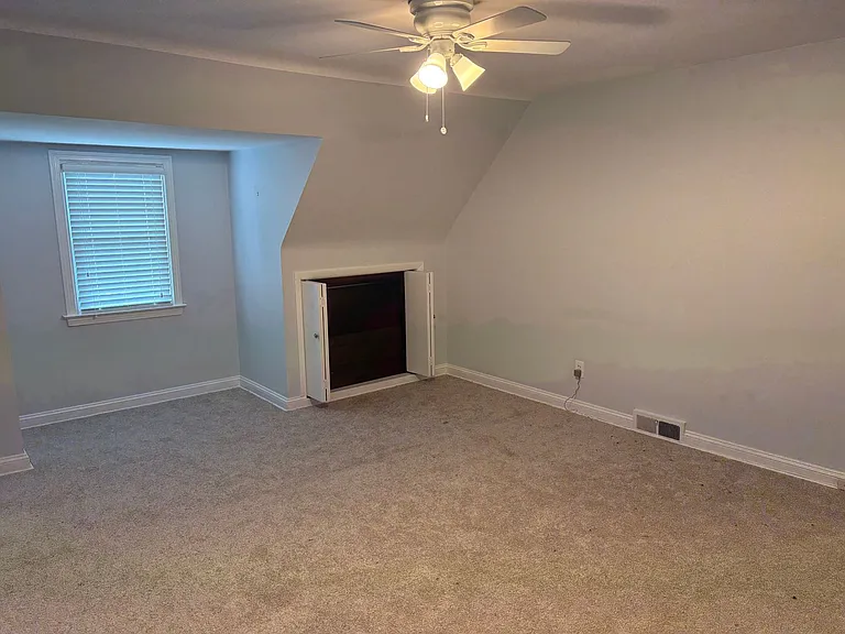 1011 Providence Rd — Photo 14
