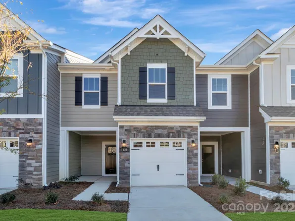 1137 Overbrook Pl, Wingate, NC 28174