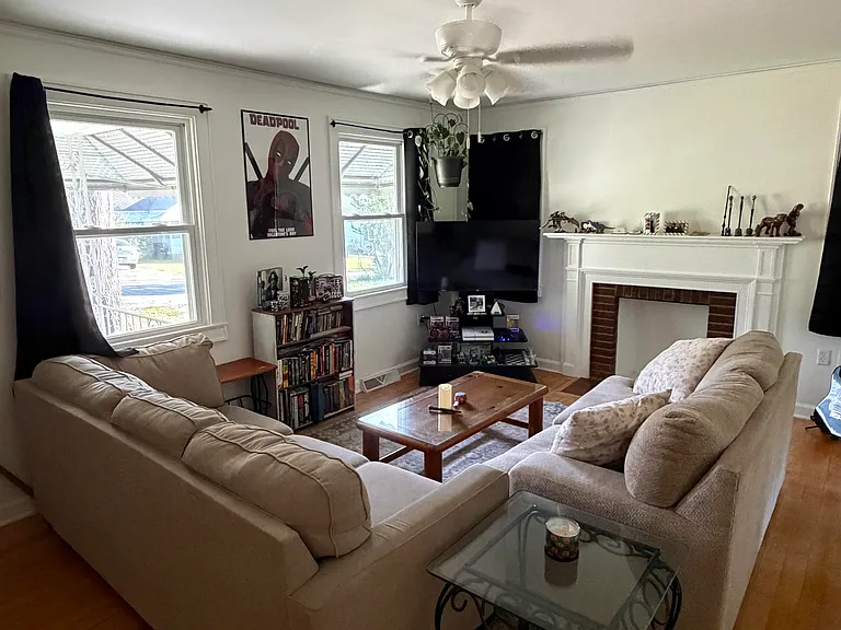 202 Mayfield Dr — Photo 14