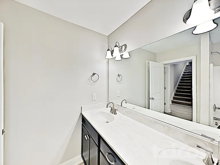 1868 Providence Ct — Photo 10