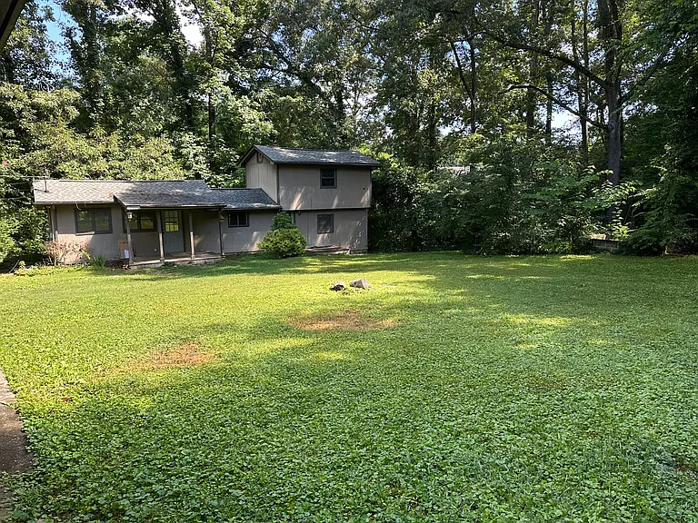 6110 Creekhead Dr — Photo 1
