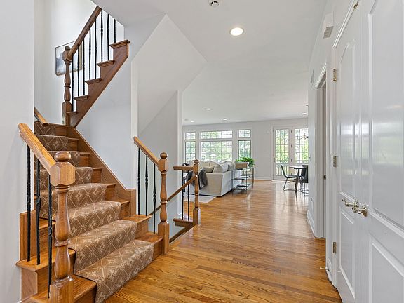 3rd image of 14572 N Somerset Cir