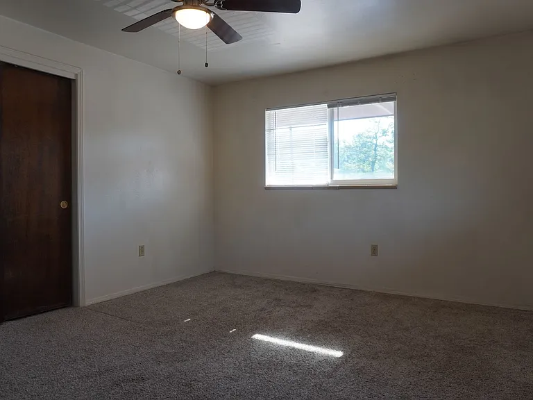 1409 Utah St #D — Photo 27