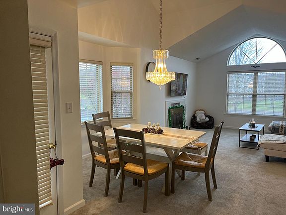 3rd image of 2908 Brookhaven Dr