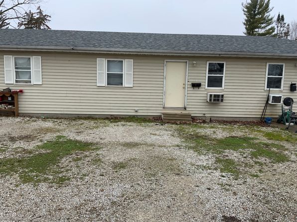 301 Victor St #2