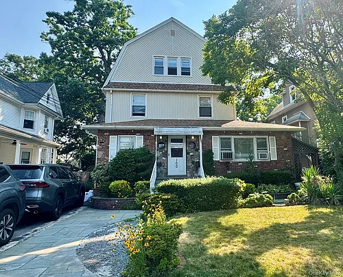100 Earle Ave #3 Photo 1