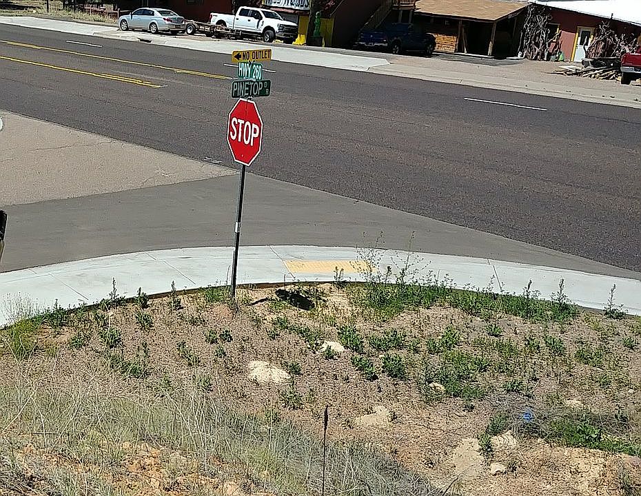2nd image of 1915 Hwy 260
