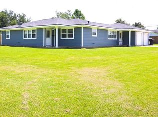 706 S 37th St, Nederland, TX 77627