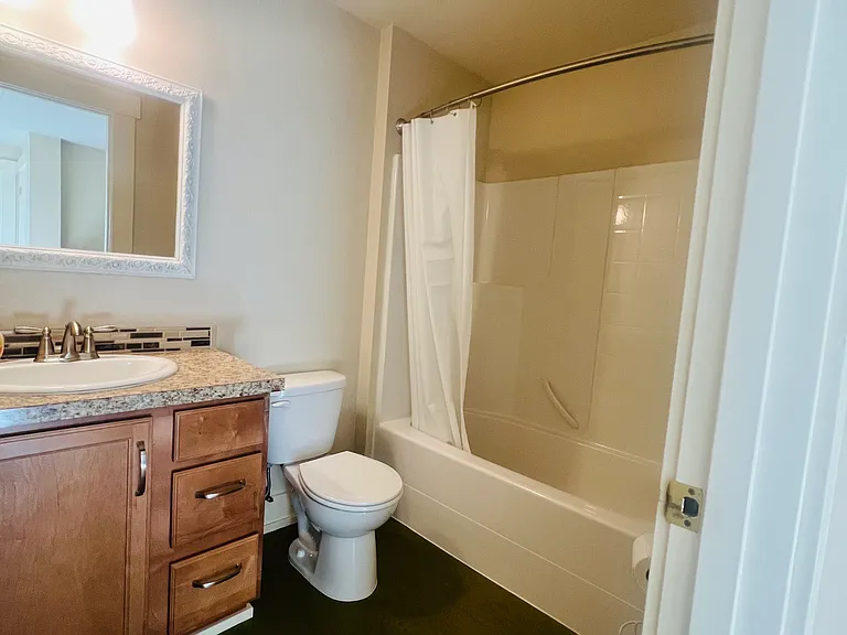 1413 Central St SE — Photo 18