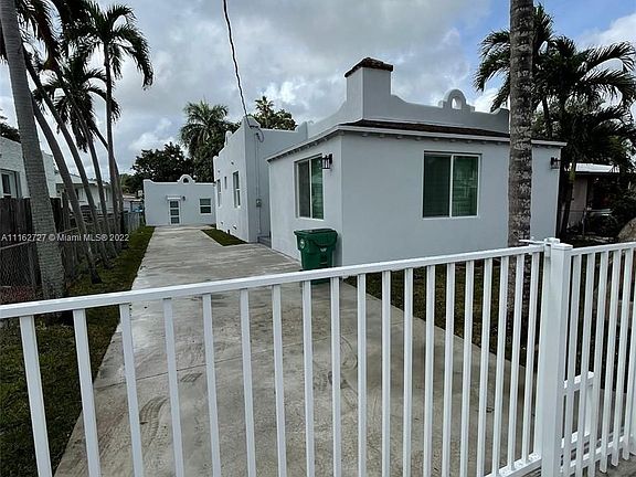 2nd image of 1920 NW 24th Ct #0