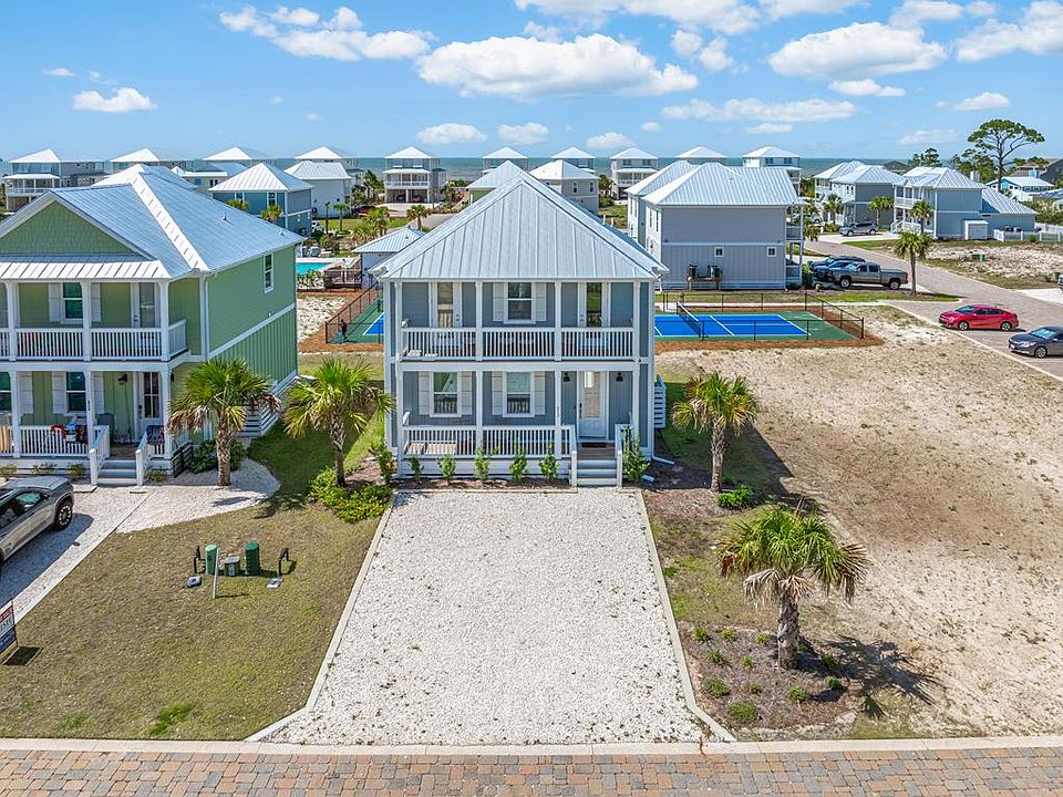 1st image of 472 Rhonda Del Sol Cir