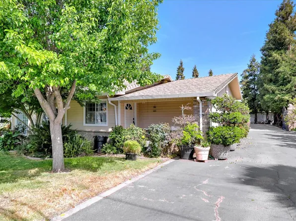 4649 E Quashnick Rd, Stockton, CA 95212