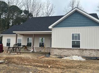 1011 7th St NW, Arab, AL 35016