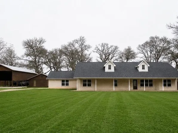 788 Fm 2571, Smithville, TX 78957