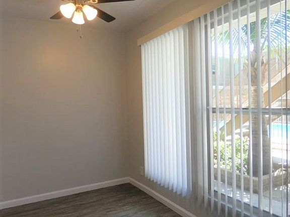 5th image of 570 E 64th St #1
