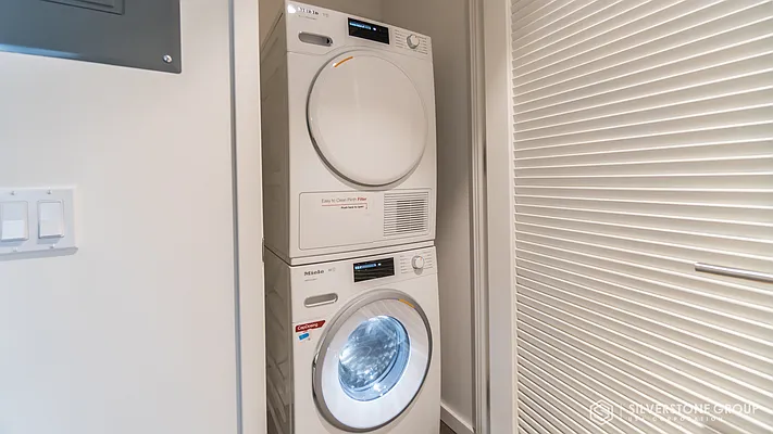 Rented by Silverstone Group USA Corp. | media 10