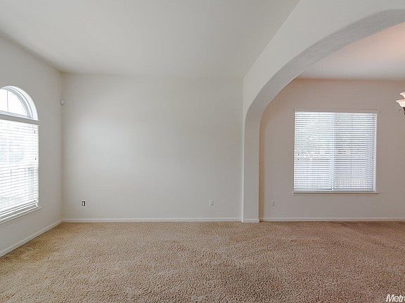 5th image of 1766 Huerto Pl