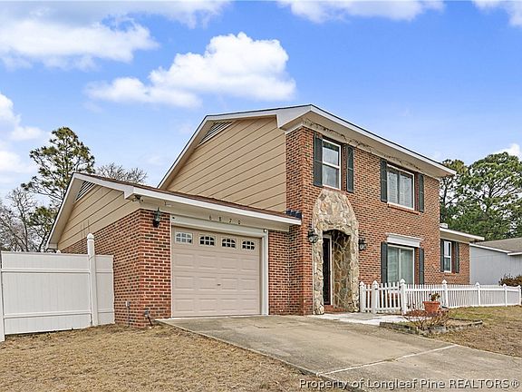 3rd image of 6870 Buttermere Dr