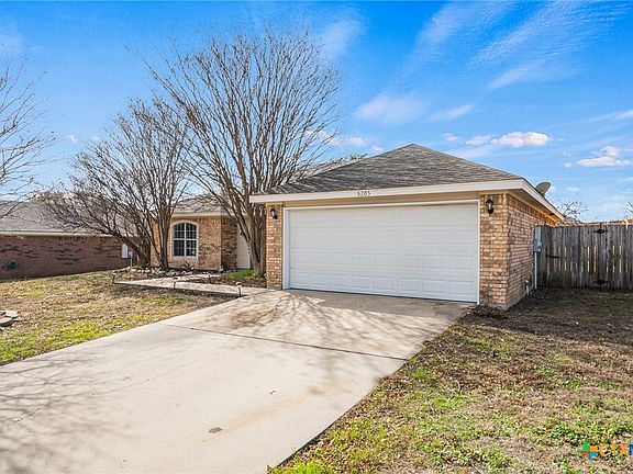 2nd image of 5205 Yellow Pine Ct
