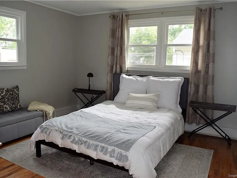 61 Carlyle Rd — Photo 7
