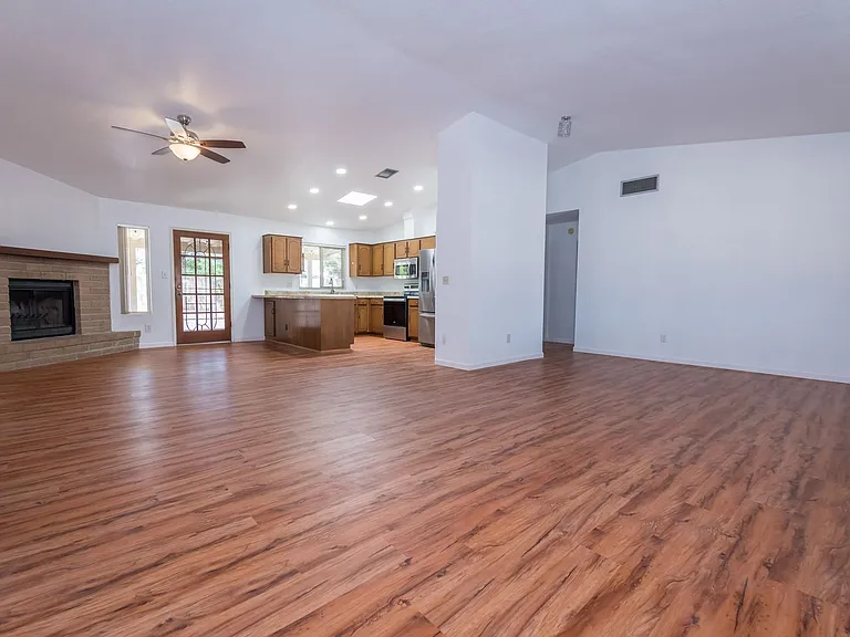 4873 Loma Loop — Photo 2