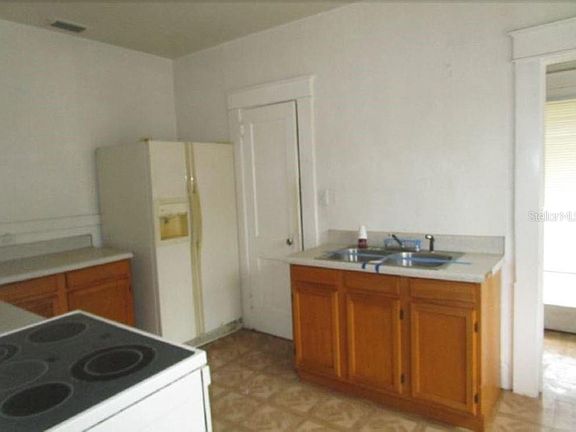 5th image of 5601 N Branch Ave