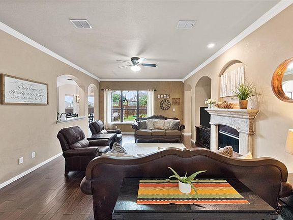 3rd image of 8103 Ensenada Ct
