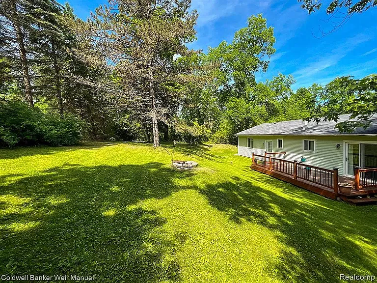 6995 Leytonstone Blvd — Photo 30