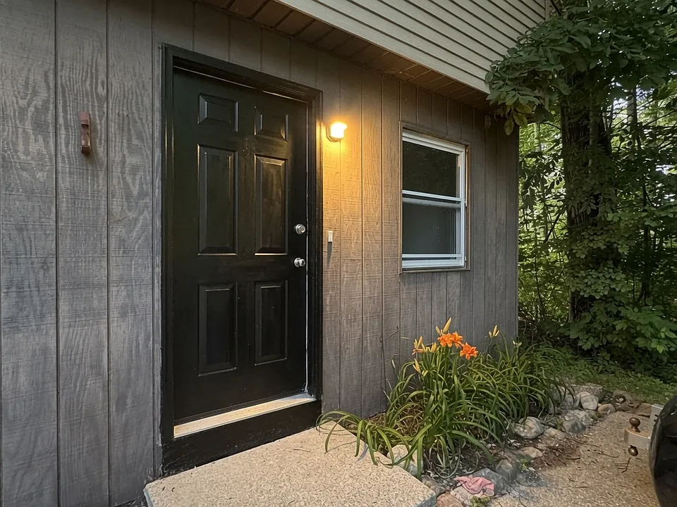 4167 W Ridge Rd #1