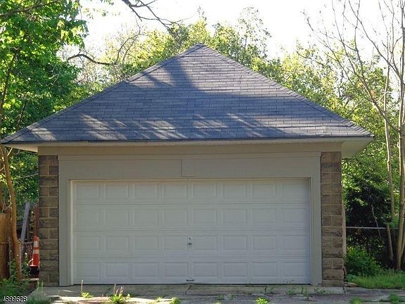 Garage not for tenant use
