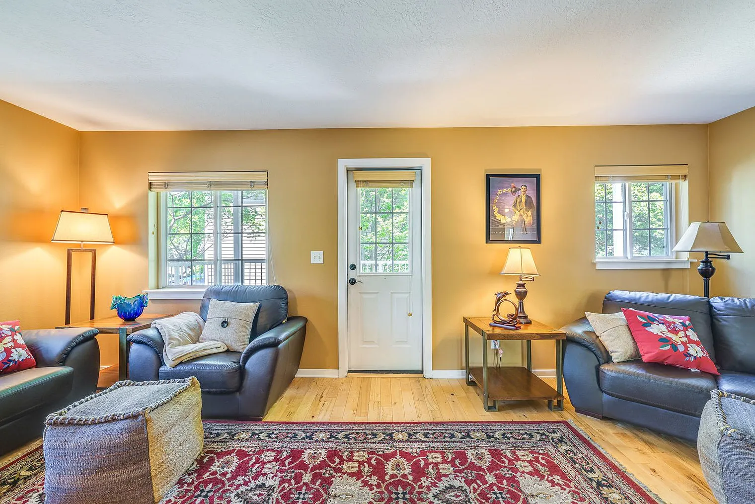 2 bed, 2.0 bath, 1528 sqft, $4,257 — Photo 2