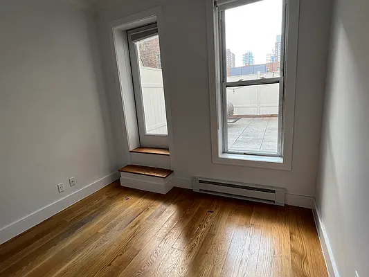 Rented by OGI Management | media 21