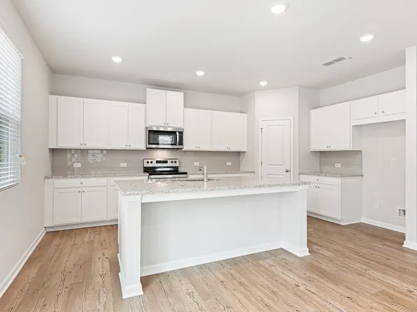 2655 Mourning Dove Dr, Grayson, GA 30017