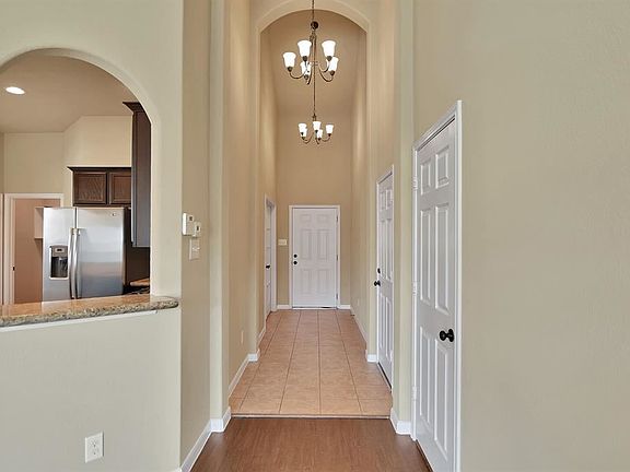 5th image of 18477 Sunrise Maple Dr