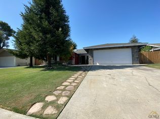 3005 Estero St, Bakersfield, CA 93309